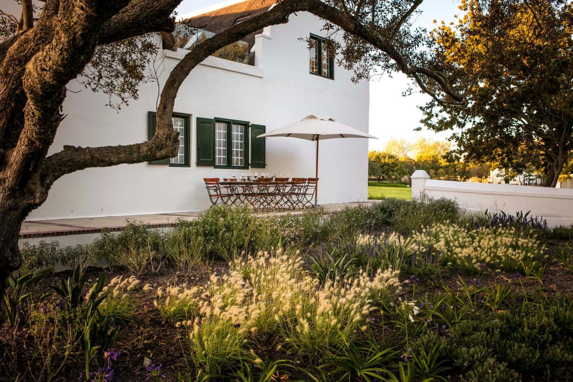 The Hazendal Hotel And Homestead Stellenbosch Bagian luar foto